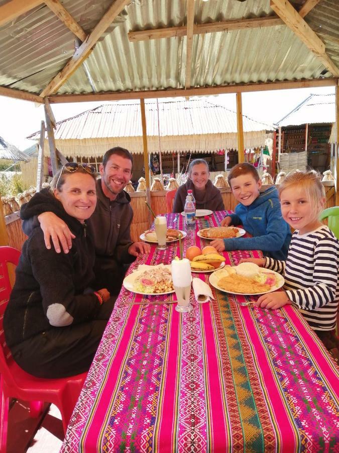 Uros Lodge Lover Titiqaqa Puno Exteriér fotografie